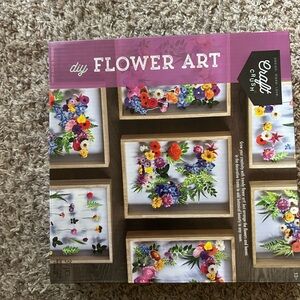 Craft Crush DIY Flower Art Kit